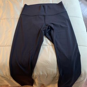 Lululemon size 8 leggings